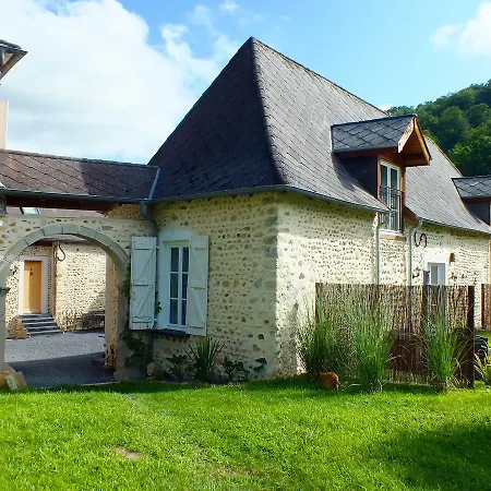 Au Moulin 1771 Bed & Breakfast