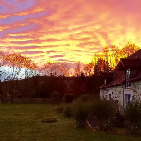 Bed & Breakfast Au Moulin 1771 Monein